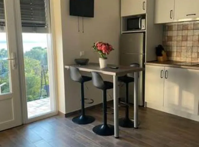 Zsolna Appartement Balatonfůzfő